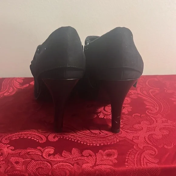 Rampage Peep Toe Booties - Picture 5 of 5
